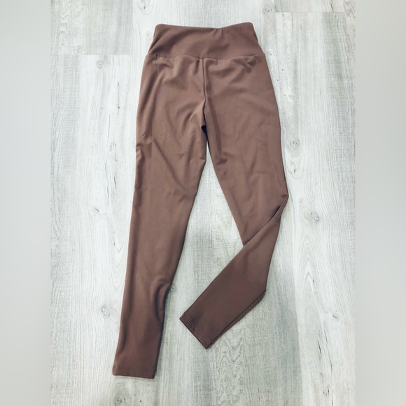 ⭐️Host Pick⭐️ NWOT Stylus 7/8 High Rise Leggings XS - Picture 8 of 8